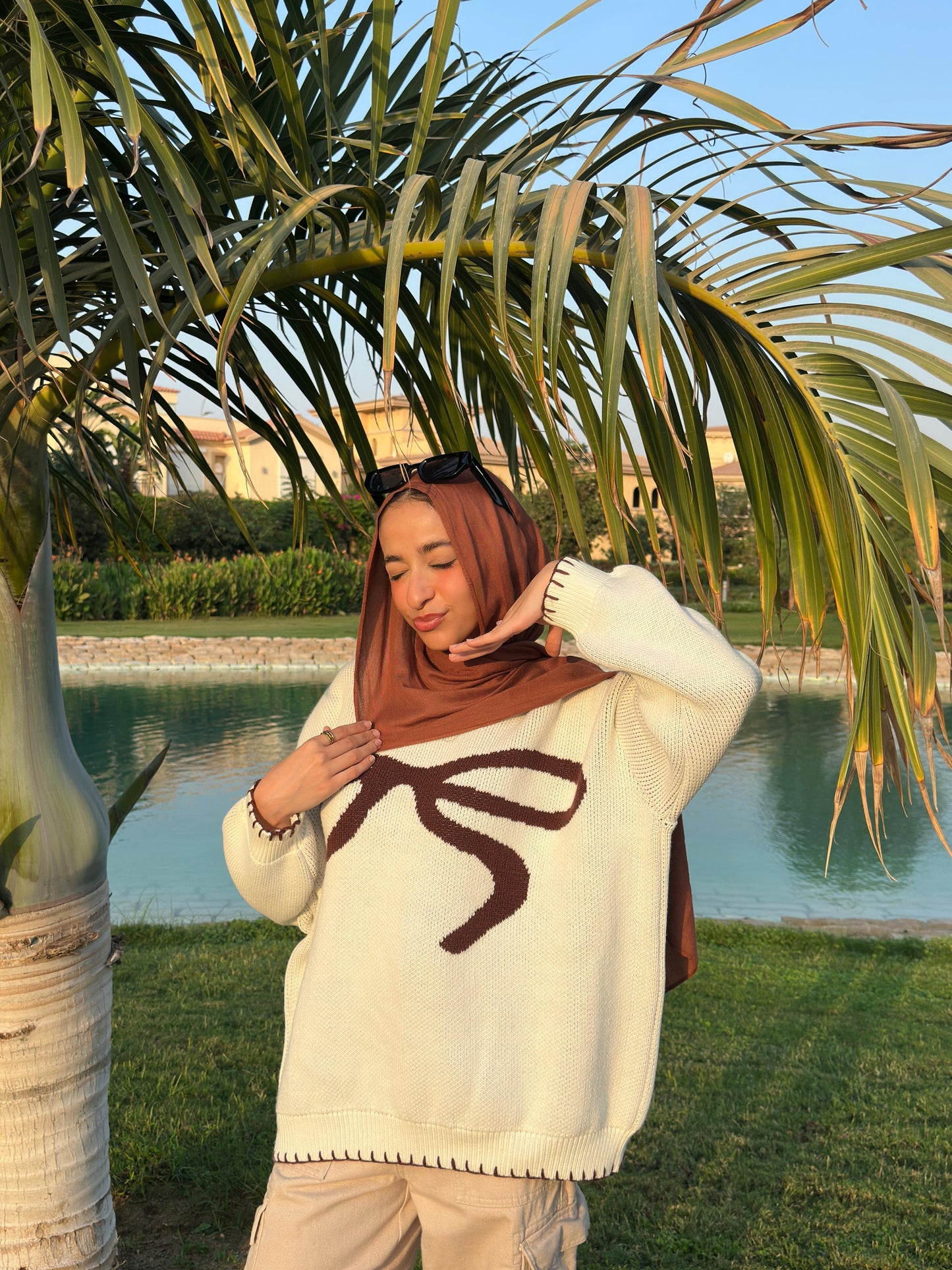 Mocha Cream Bow Knit 🤎